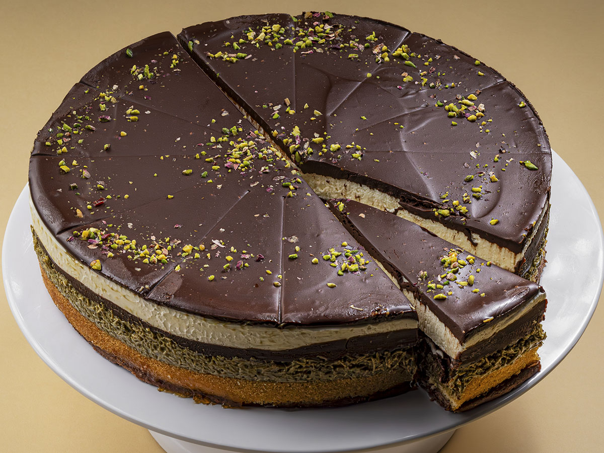 Dubai Chocolate Cake